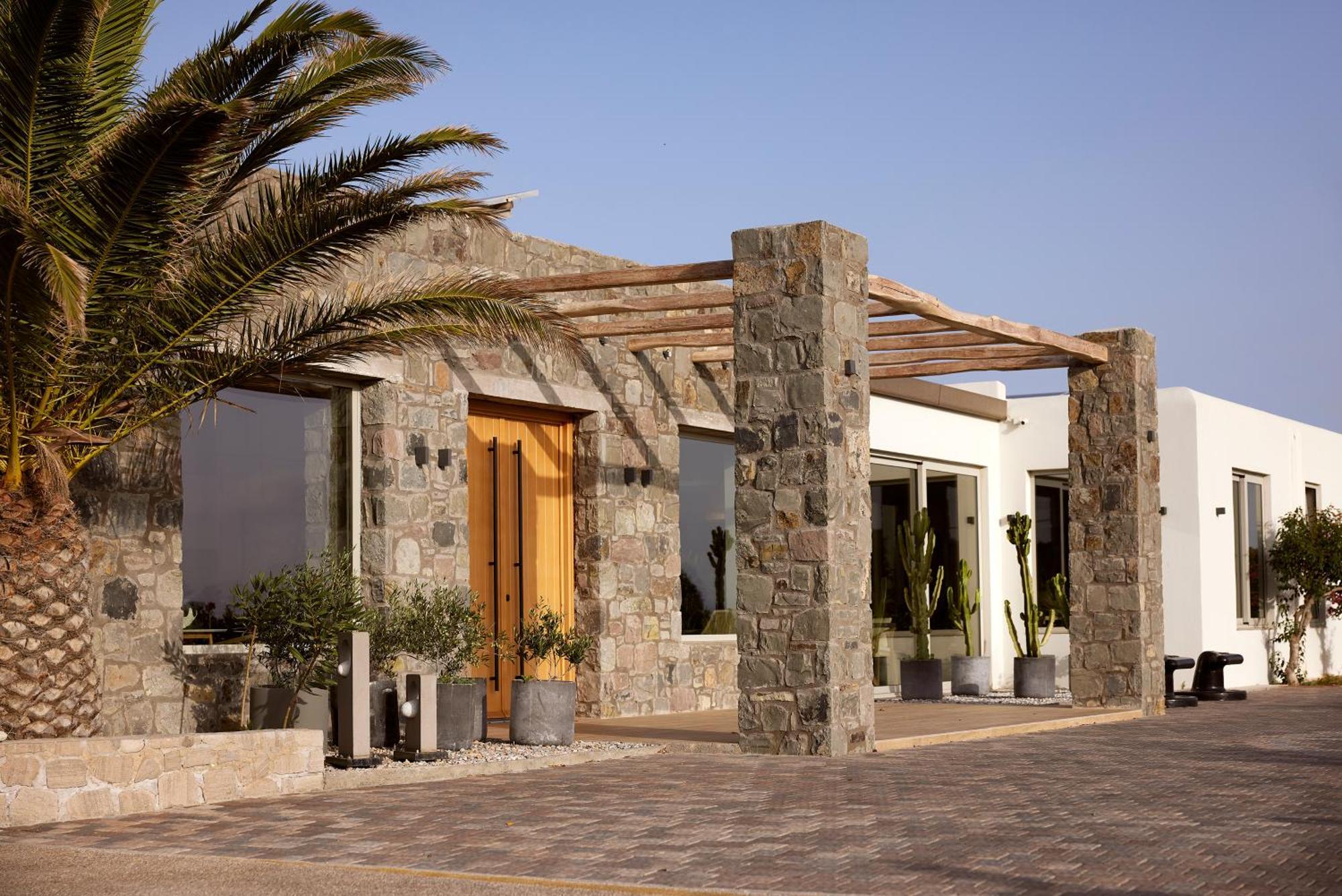 אדאמאס Hotel Milos Sea Resort מראה חיצוני תמונה