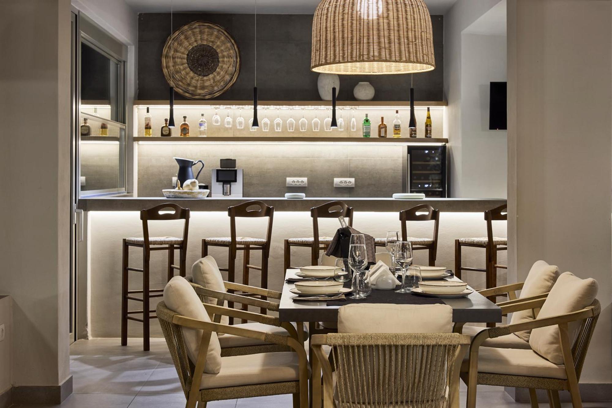אדאמאס Hotel Milos Sea Resort מראה חיצוני תמונה