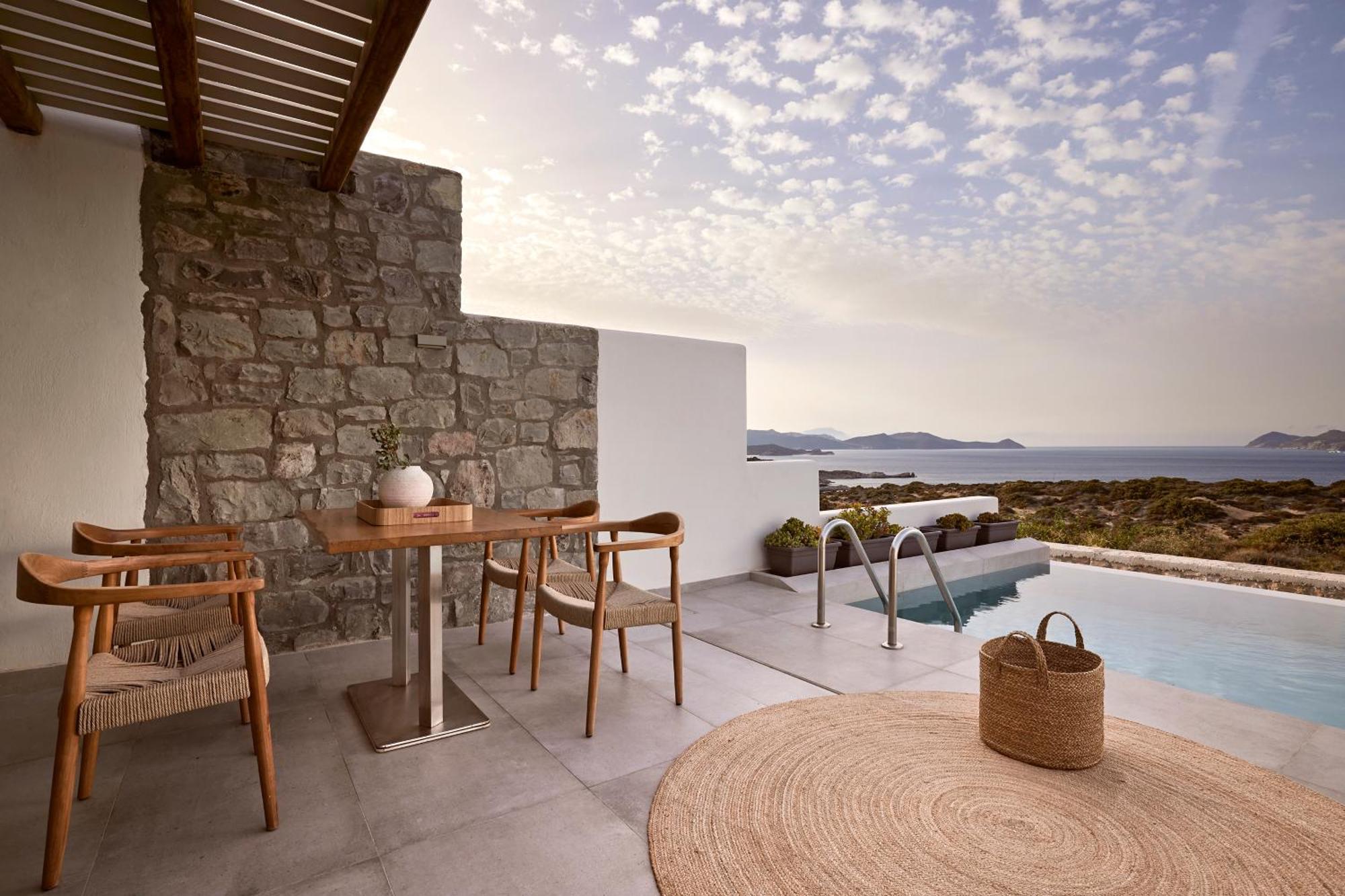 אדאמאס Hotel Milos Sea Resort מראה חיצוני תמונה